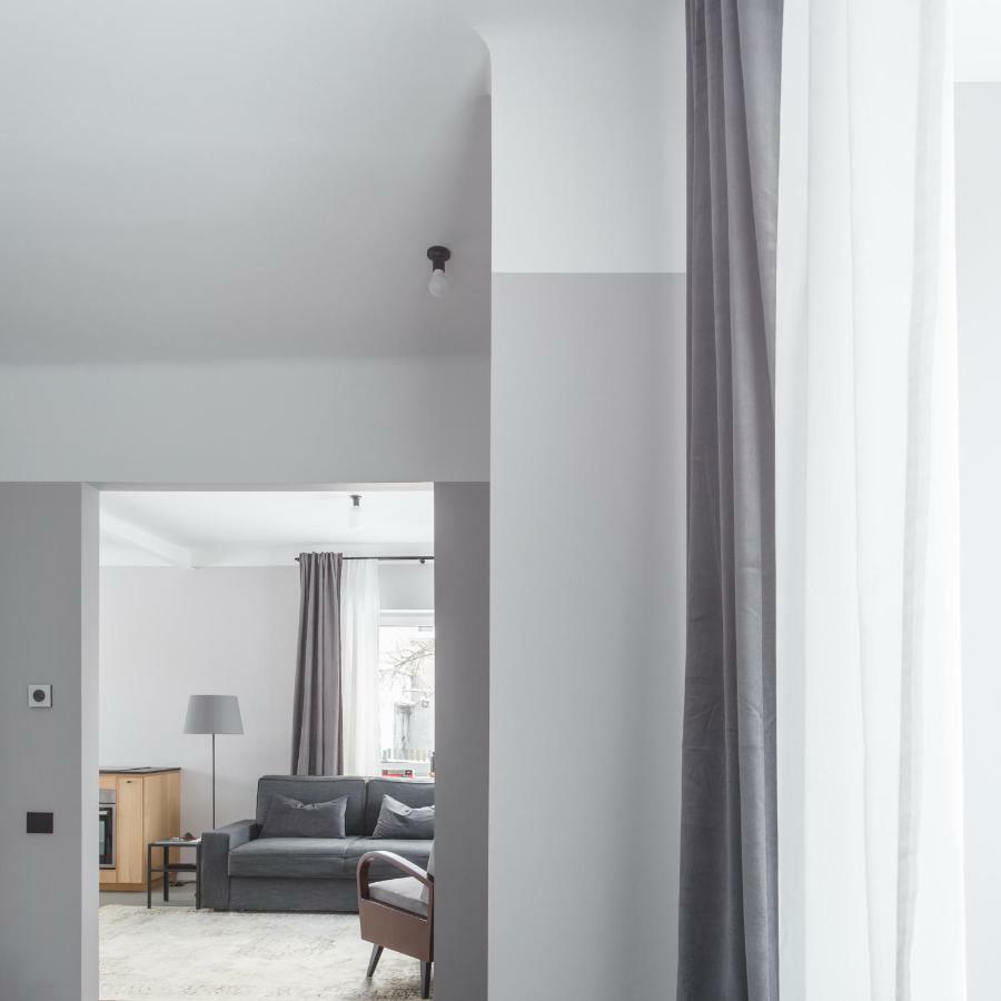 Minimalist. Apartment & Studio Шяуляй Экстерьер фото